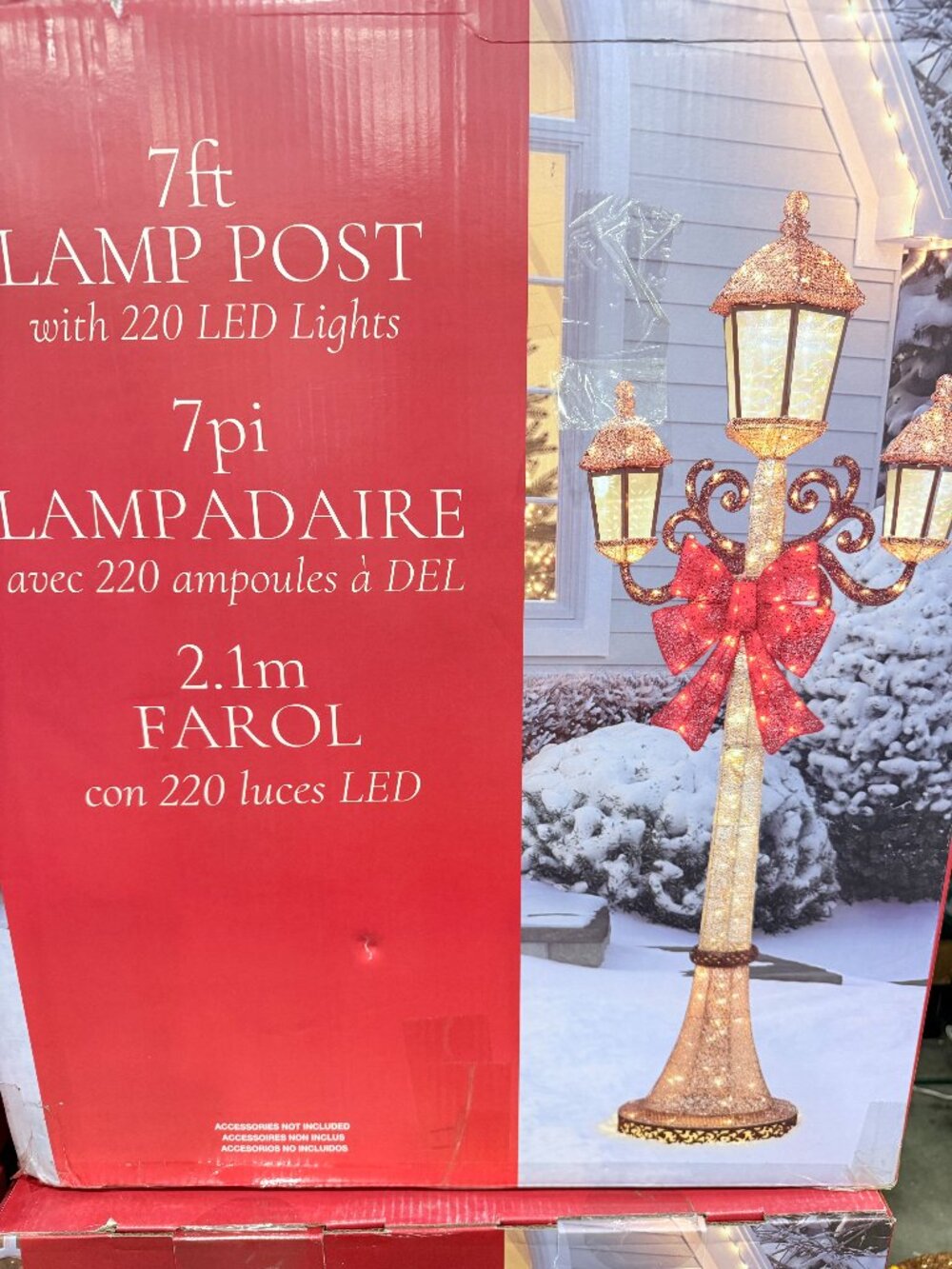 NEW 7’ Triple Lamp Post with LED Lights